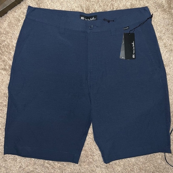 Travis Mathew Beck Shorts Blue 9.5” Size 40 NWT - Picture 7 of 9